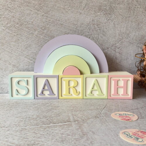 Tons Pastel Cubos 6x6cm Ts + Arco Íris. Decoração Bebê