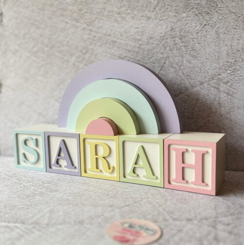Tons Pastel Cubos 6x6cm Ts + Arco Íris. Decoração Bebê
