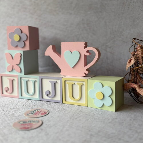 Tons Pastel Cubos 6x6cm Ts + Regador - Decoração Bebê