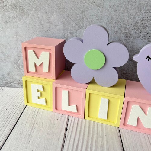 Cubos Decorativos Personalizados 6x6 cm com Passarinho 8 cm e Flo