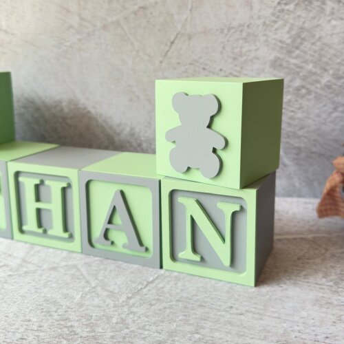 Cubos Personalizados em MDF com Nome e Urso para Quarto de Bebê