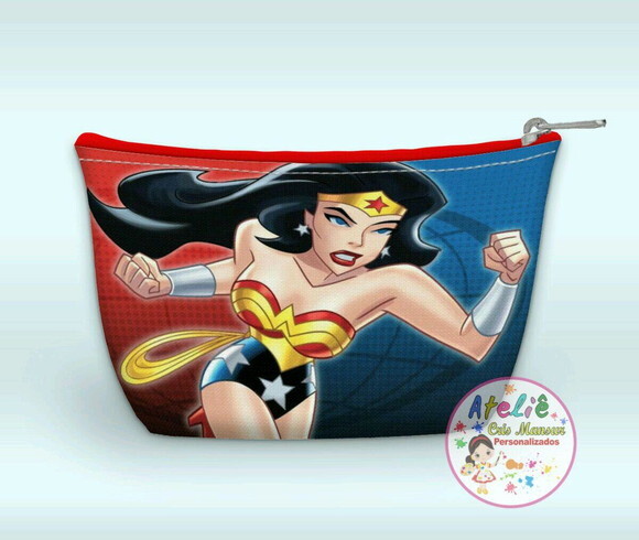 LEMBRANCINHA NECESSAIRE PERSONALIZADA TEMA MULHER MARAVILHA