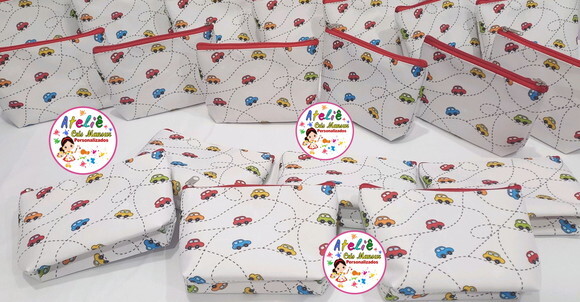 Necessaire personalizada Carrinhos