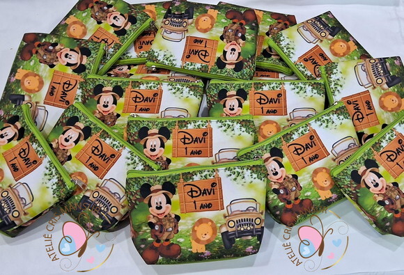 Necessaire Personalizada no Tema Mickey Sáfari
