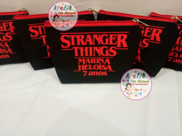 Necessaire Personalizada Strangers Things
