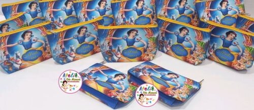 Necessaire personalizada Branca de neve