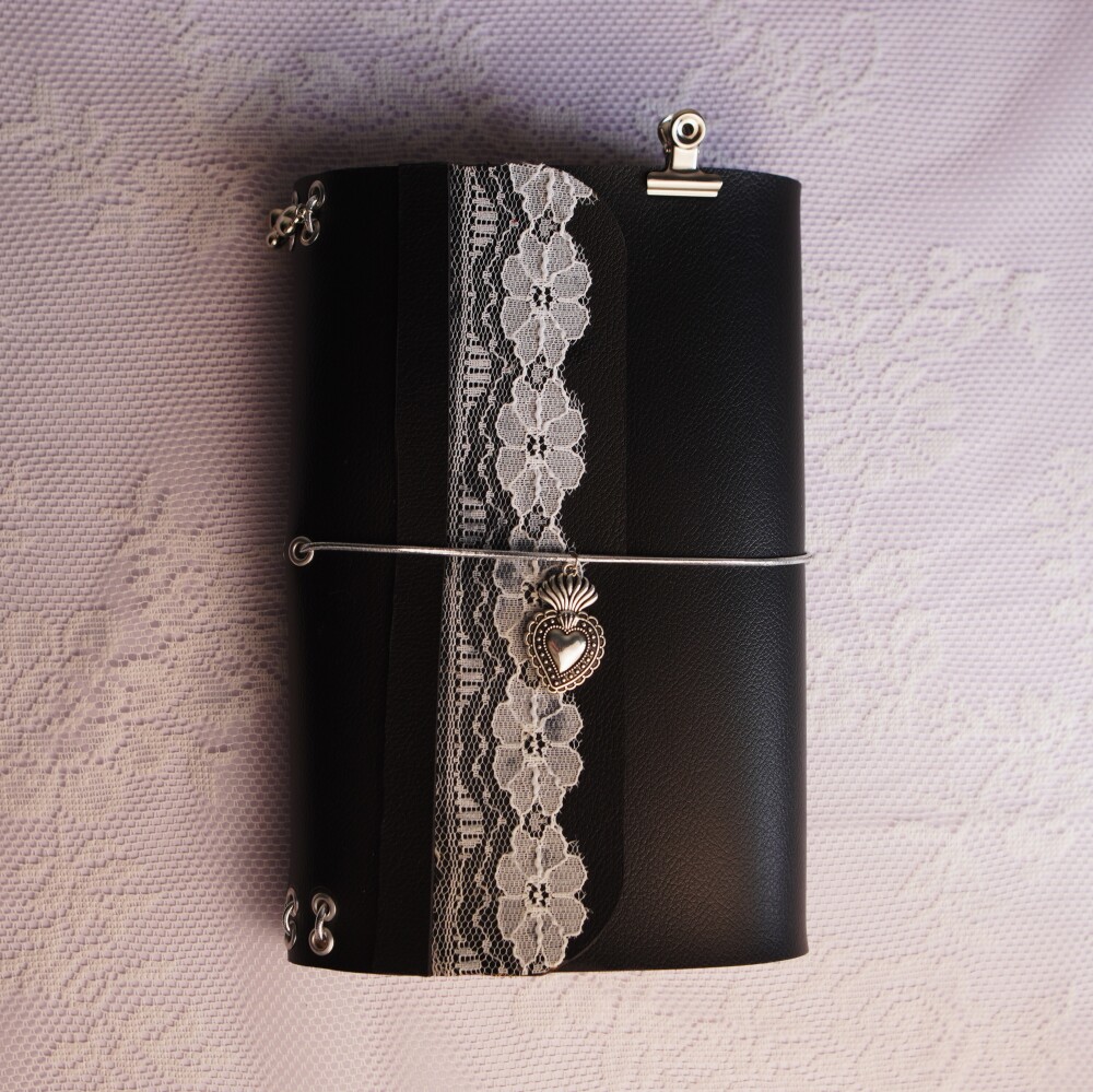 Journal Preto e Prateado