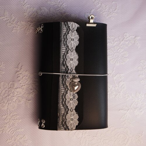 Journal Preto e Prateado