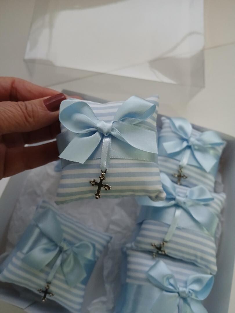 Lembrancinha de batizado com tag personalizada kit 15 lembrancinh