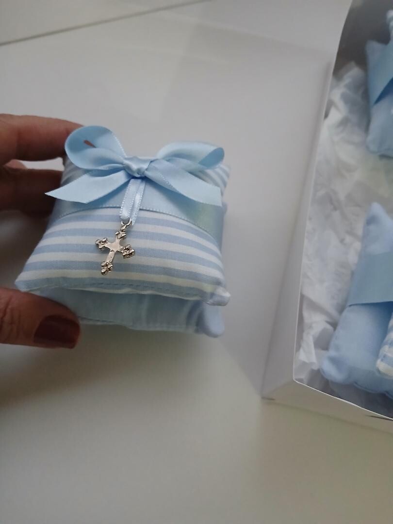 Lembrancinha de batizado com tag personalizada kit 15 lembrancinh