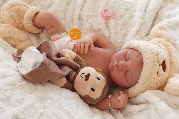 Bebê Reborn Menina Bebê Toda em Silicone Sólido Realista