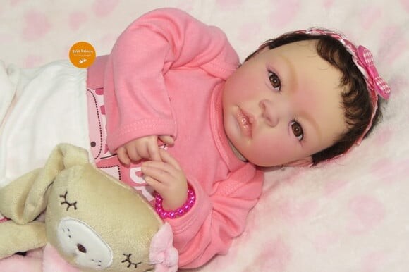 Bebê Reborn Menina Detalhes Reais Linda Parece de Verdade
