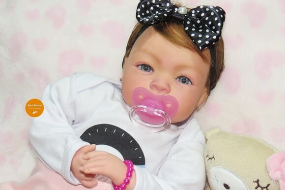 Bebê Reborn Menina Linda Bebê Realista com Enxoval