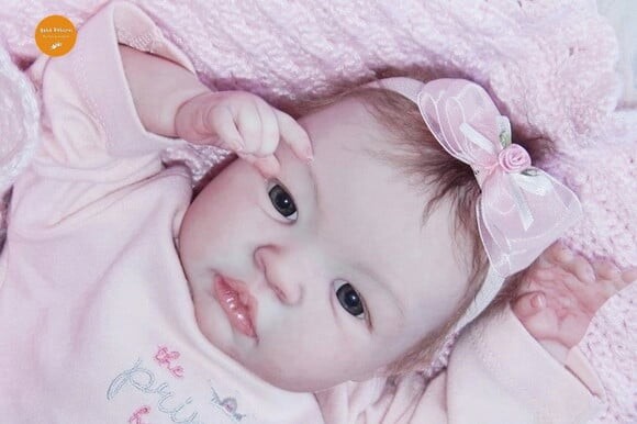 Bebê Reborn Menina Linda Princesa Realista com Enxoval
