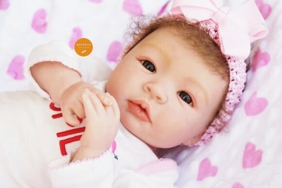 Bebê Reborn Menina Parece de Verdade Linda com Enxoval