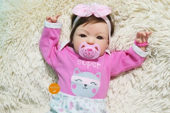 Bebê Reborn Menina Parece de Verdade Lindíssima com Enxoval