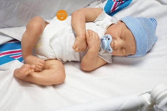 Bebê Reborn Menina Quase Real Um Verdadeiro Presente