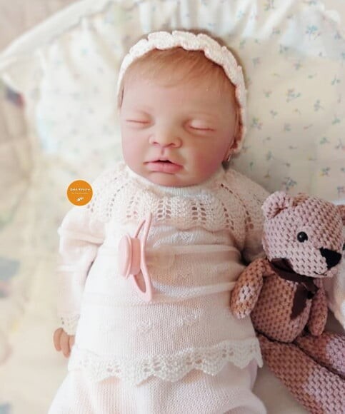 Bebê Reborn Menina Super Realista Toda em Silicone Sólido
