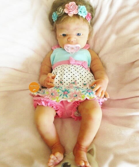 Bebê Reborn Menina Toda em Silicone Sólido Super Realista