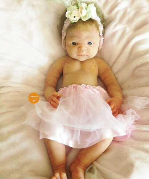 Bebê Reborn Menina Toda em Silicone Sólido Super Realista