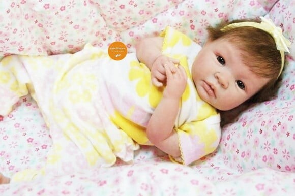 Boneca Bebê Reborn Menina Detalhes Reais Lindíssima Promoção