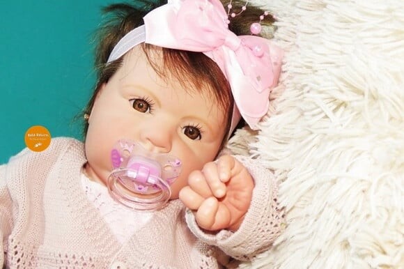 Boneca Bebê Reborn Menina Parece de Verdade Linda Promoção