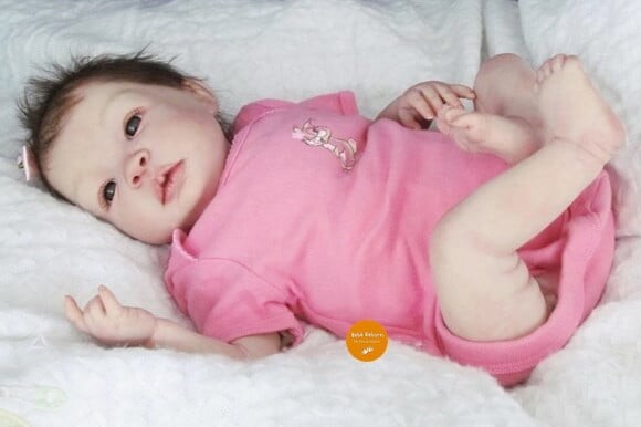 Boneca Bebê Reborn Menina Realista Lindíssima em Promoção
