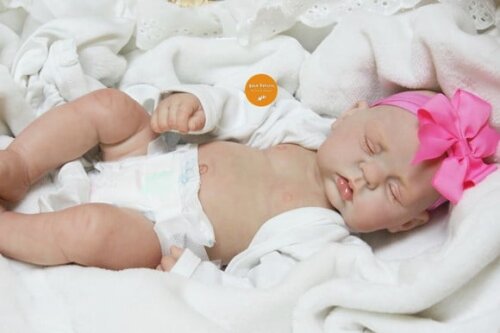 Bebê Reborn Menina Barato Toda em Vinil Siliconado Oferta