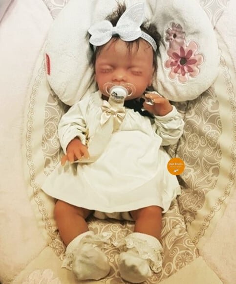 Bebê Reborn Menina Detalhes Reais Toda em Silicone Sólido