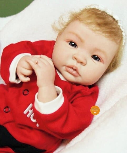 Bebê Reborn Menina Loirinha Linda e Realista com Enxoval