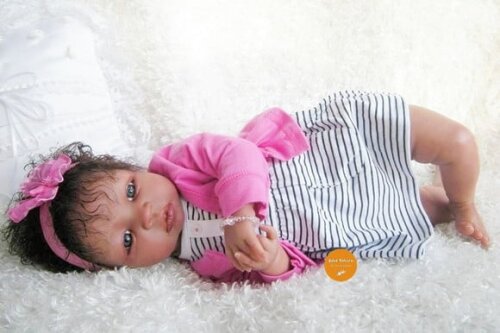 Bebê Reborn Menina Realista Bebê Reborn Negra com Enxoval