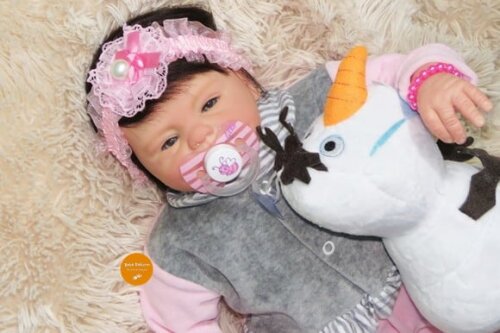 Bebê Reborn Menina Realista Muito Fofa Membros Siliconado