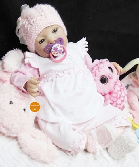 Bebê Reborn Menina Super Fofa e Realista Recém Nascida