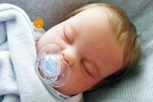 Bebê Reborn Menino Bebê Super Realista Todo Silicone Sólido
