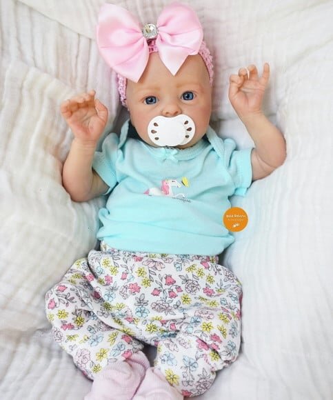 Boneca Bebê Reborn Menina Bebê Super Realista com Enxoval