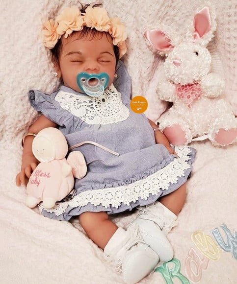 Boneca Bebê Reborn Menina Linda Toda em Silicone Sólido