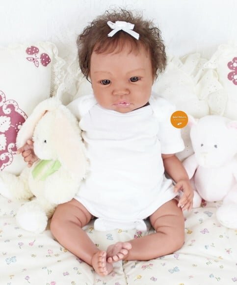 Boneca Bebê Reborn Menina Negra Linda Parece de Verdade