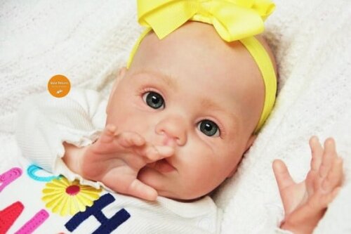 Boneca Bebê Reborn Menina Princesa Linda Parece de Verdade