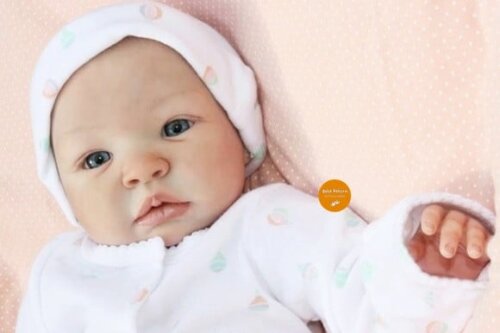 Boneca Bebê Reborn Menina Realista Linda com Olhos Azuis