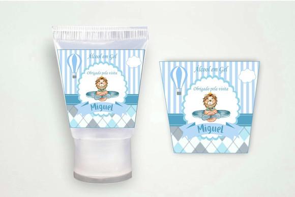 Adesivo Personalizado Bisnaga Álcool Leãozinho Aviador