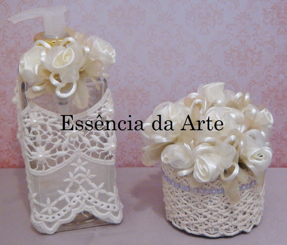 2 Buques Em Cetim E Organza - Ivory