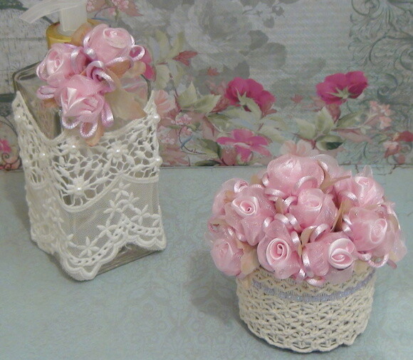 2 Buques de Flor em Cetim e Organza - Rosa