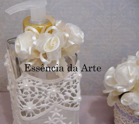 2 Buques Em Cetim E Organza - Ivory