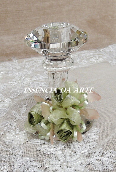 2 Buques Flor Cetim e Organza Verde Musgo.