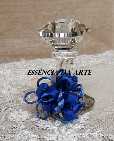 2 Buques Flor em Cetim e Organza Azul Escuro