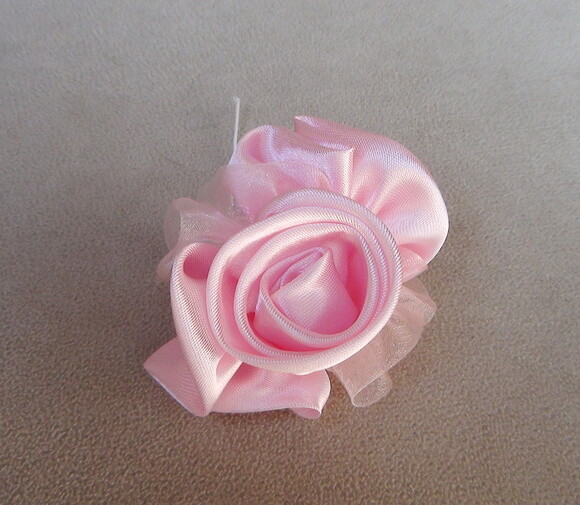 2 Flores em Cetim e Organza - Rosa