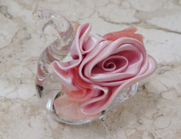 2 Flores Rosa em Cetim e Organza Nude Ii