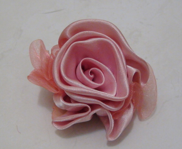 2 Flores Rosa em Cetim e Organza Nude Ii