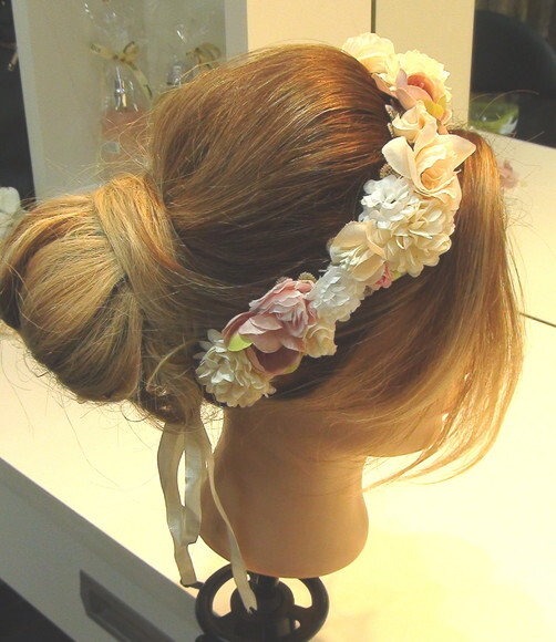 Arranjo Floral para Cabelos.