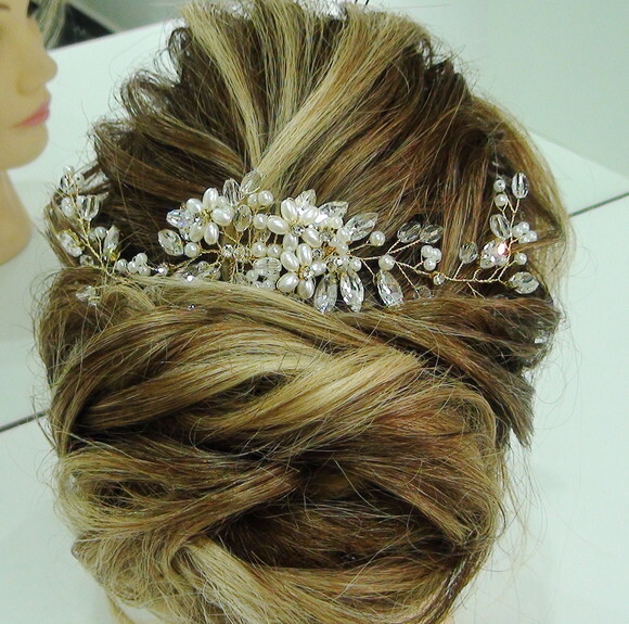 Arranjo para Cabelo de Noivas
